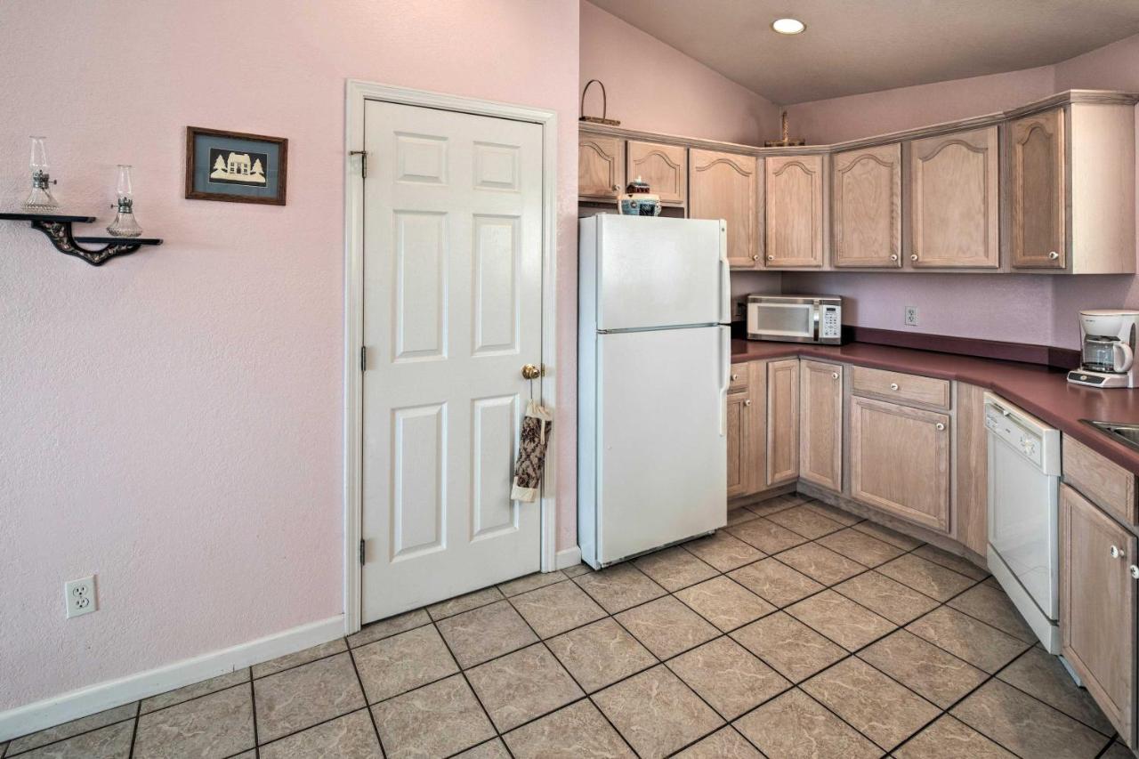 Charming Burnsville Apt With Mountain Views And Deck! Exterior foto